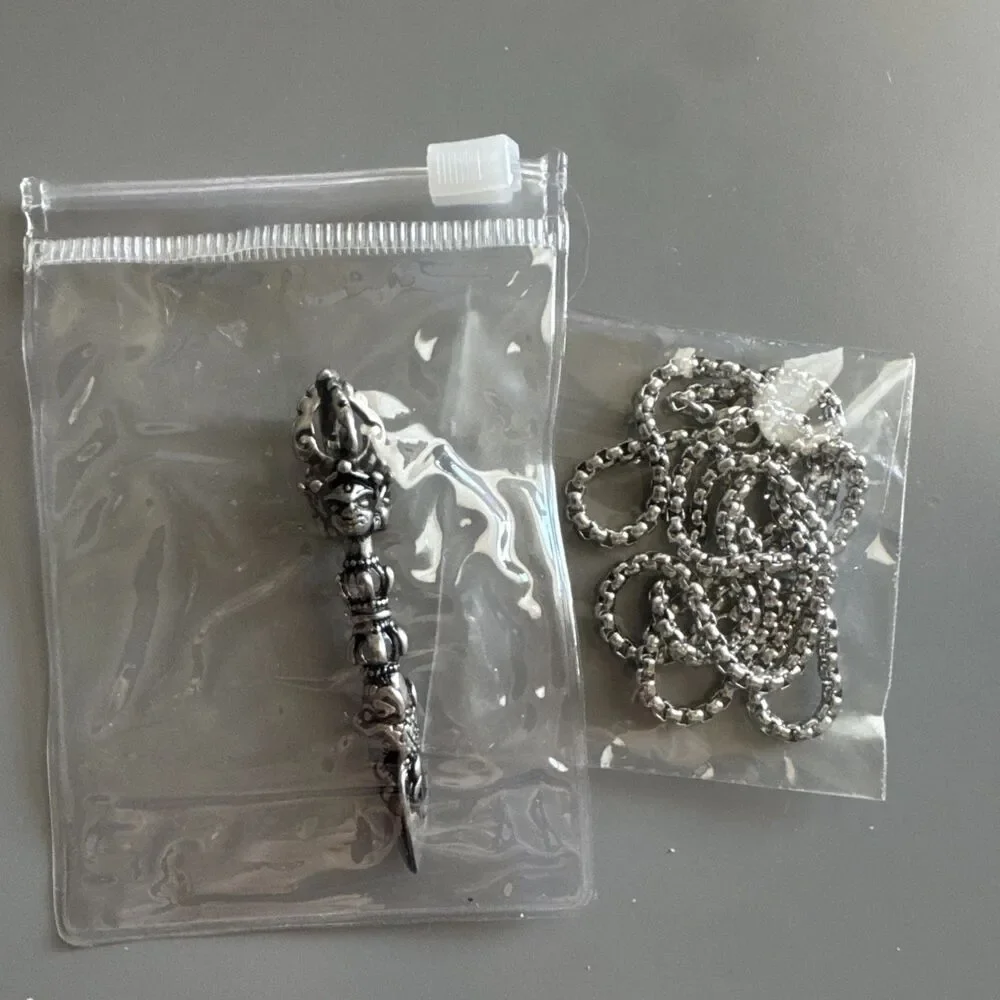 Silver Spark Jewels pendant 24
